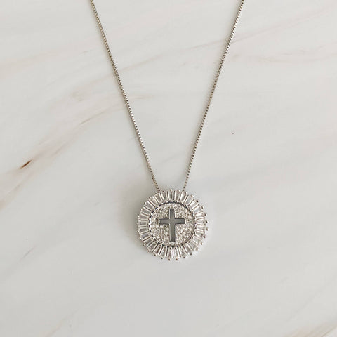 Circle Cross Necklace Silver