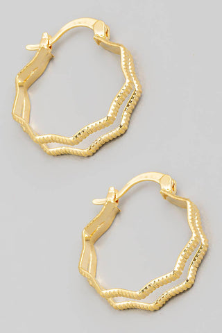 Wavy Gold Hoop