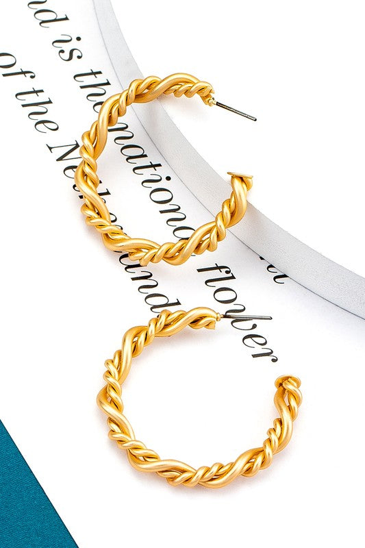 Twisted Wire Hoop Gold