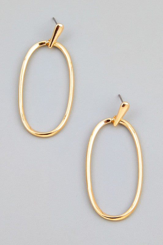 Oval Dangling Earrings Gold