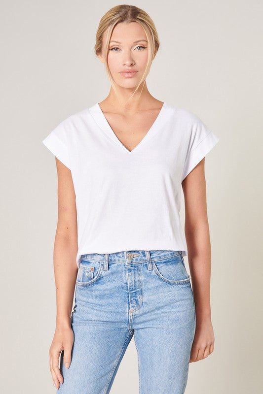 Roselyn Tee White