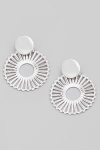 Metallic Circle Wheel Earrings Silver