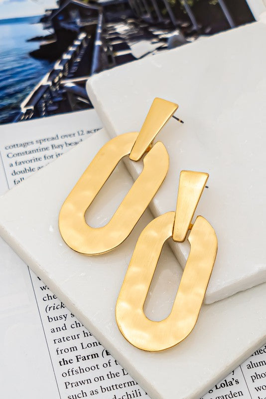 Hammered Cut Out Oval Earrings Gold