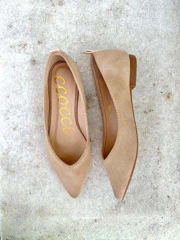 Vera Pointed Toe Flat Toffee